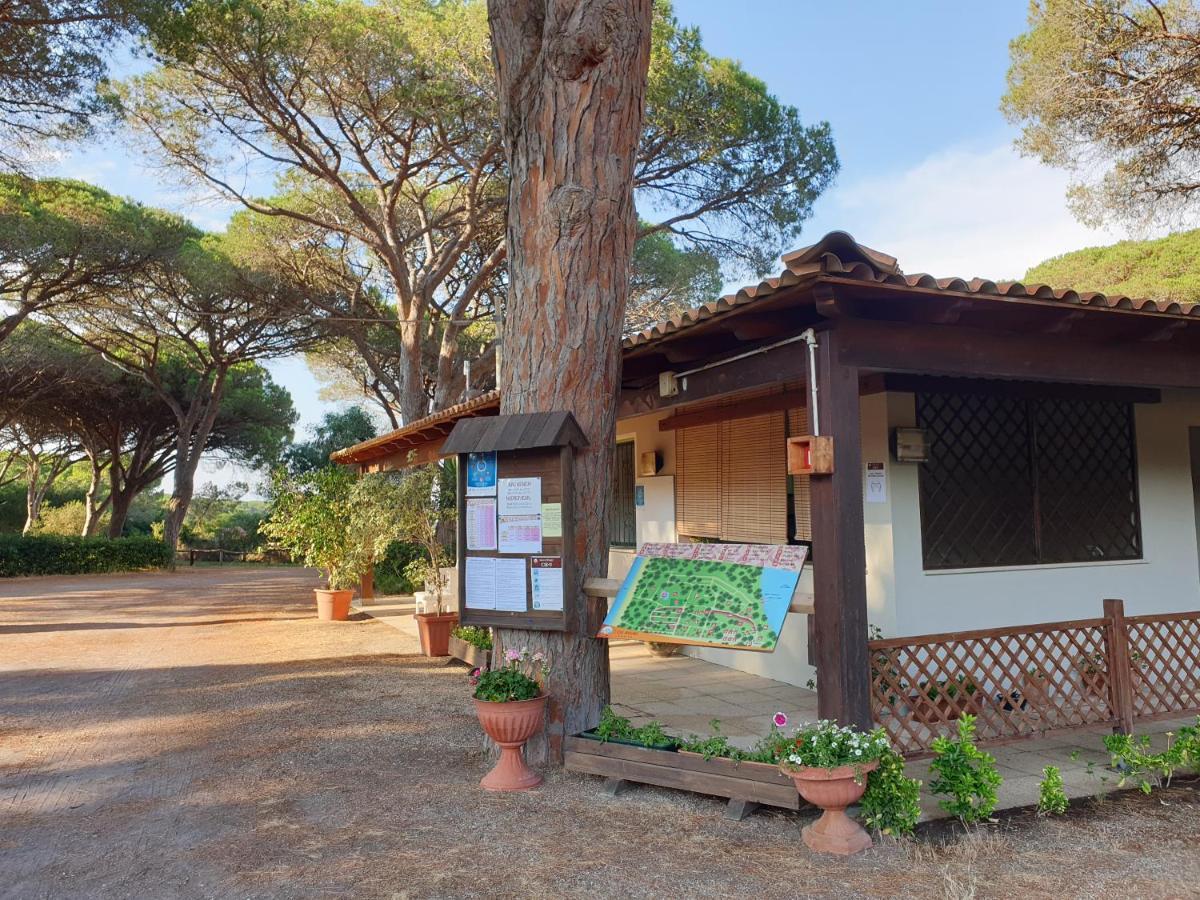 Camping Village S'Ena Arrubia Arborea Ngoại thất bức ảnh